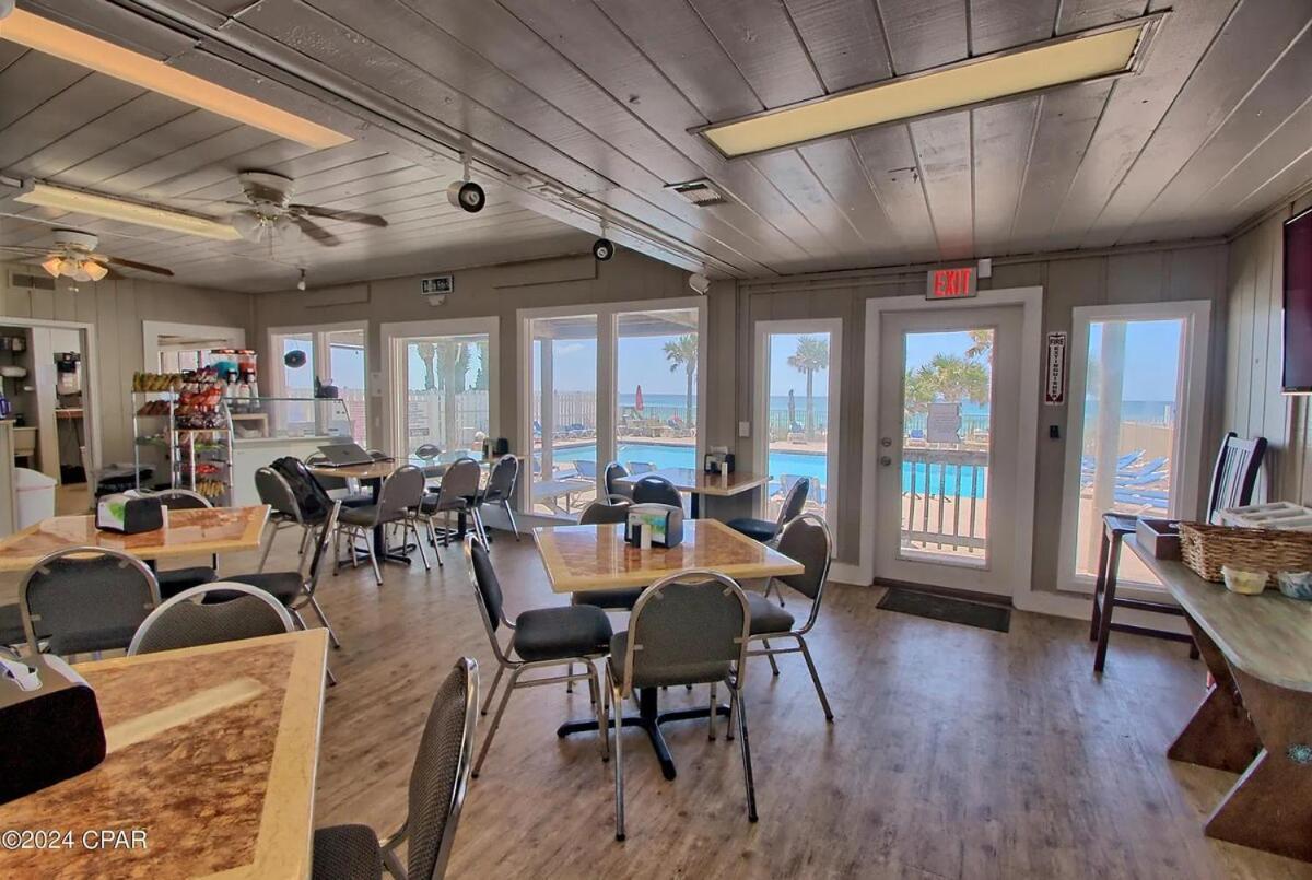 Holiday home Double Take! Renovated Vacation *