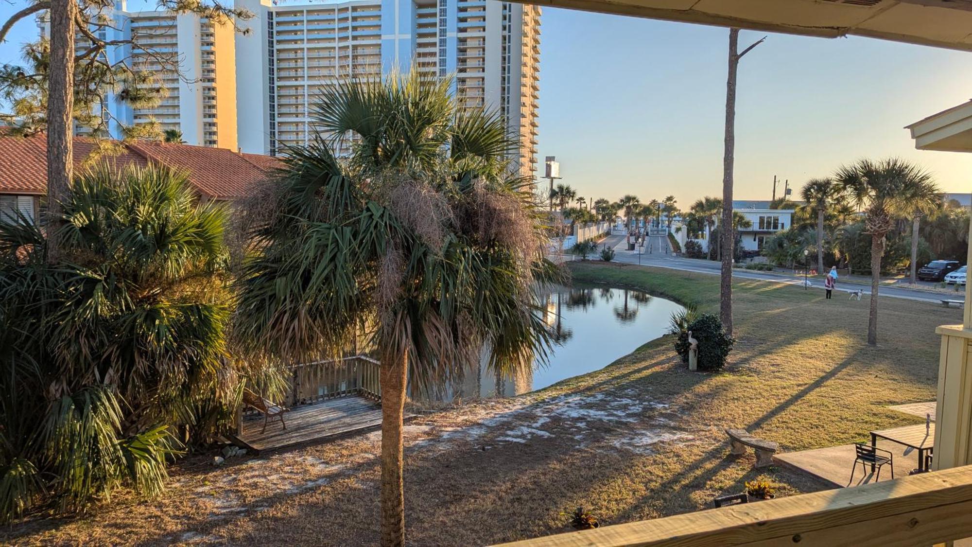 Double Take! Renovated Vacation * Panama City Beach